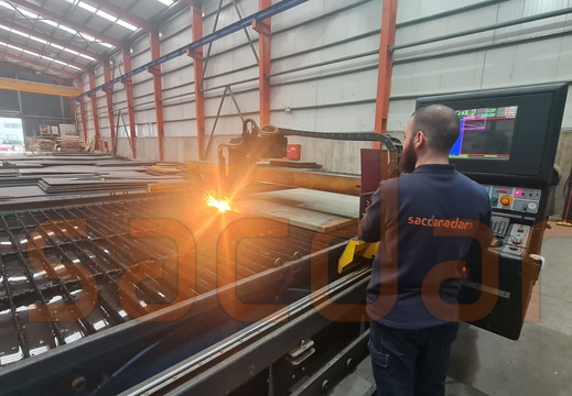 Quard 400 50mm oksijen kesim işlemi